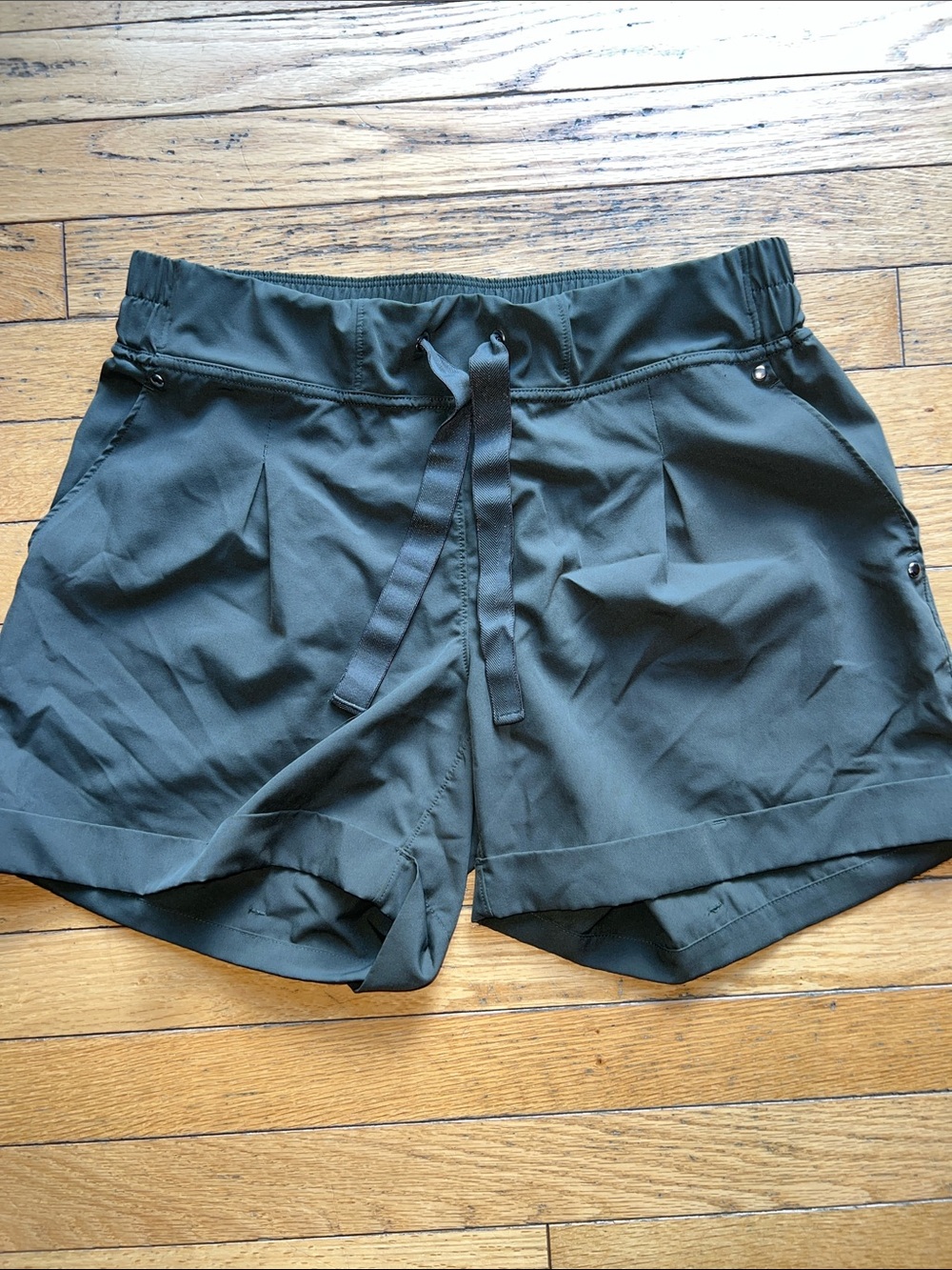MPG Women’s Elastic Waist Drawstring Shorts - Olive Green